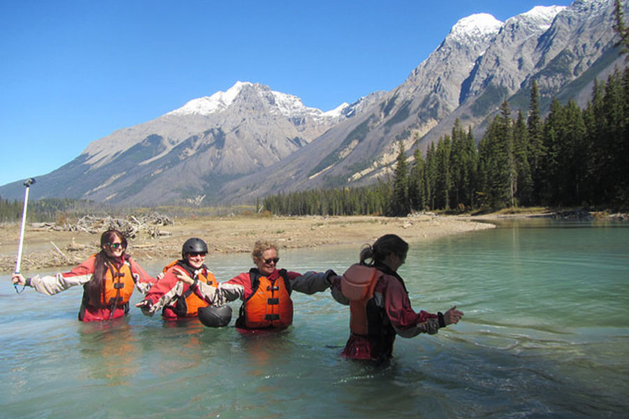 Kicking Horse River Insider's Guide