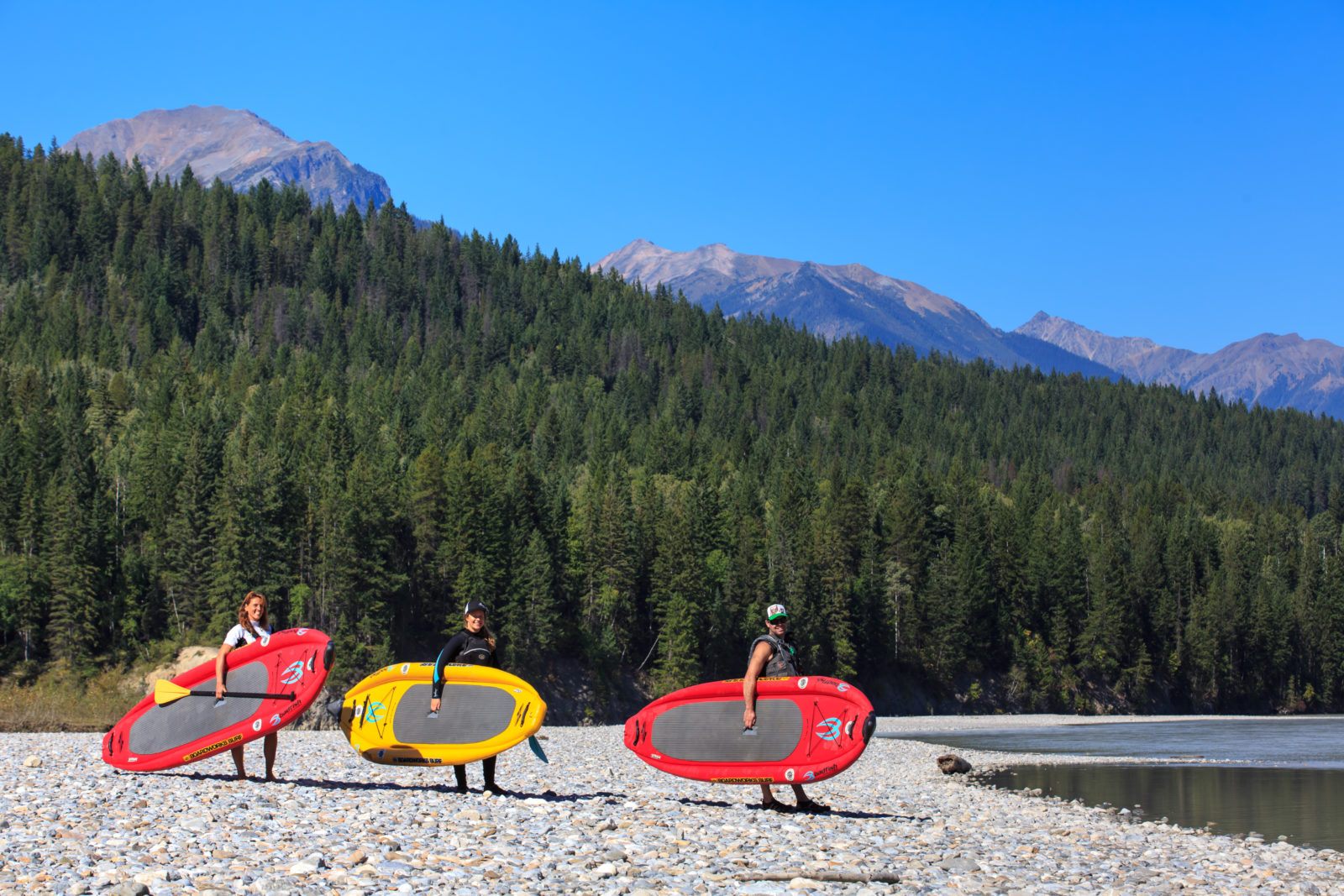 stand up paddle board tour