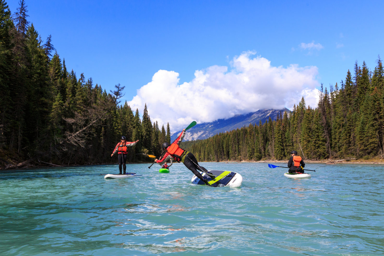 7 Things Only An Adventurous Person Would Understand | Alpine Rafting